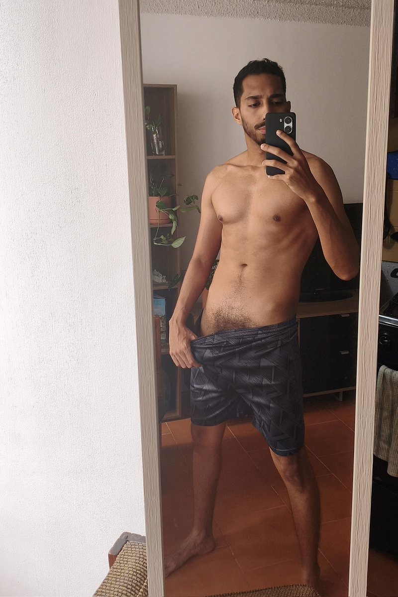 Gabstracto tweet media