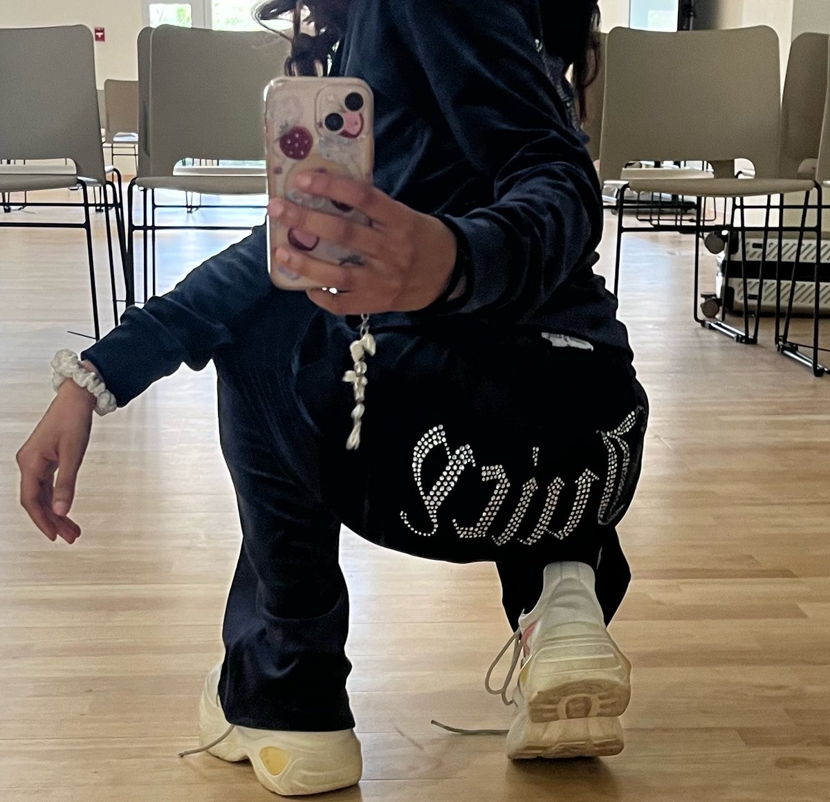 byulinight tweet media