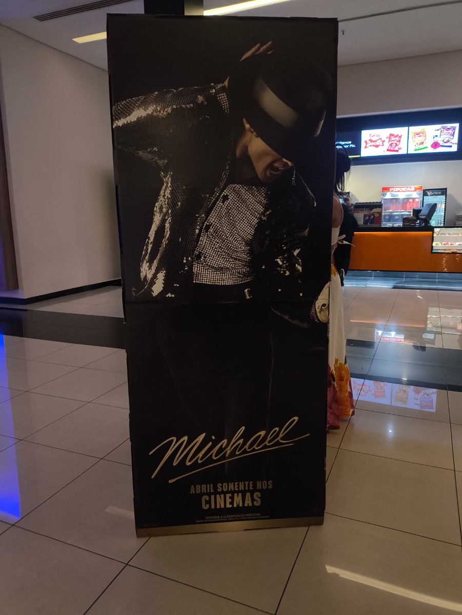 Aline Gomes tweet media