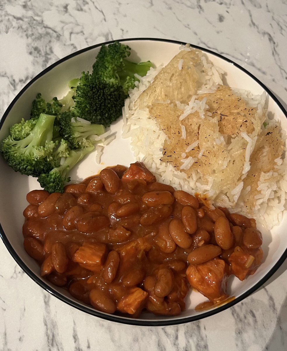 نِدِلا🐣 tweet media