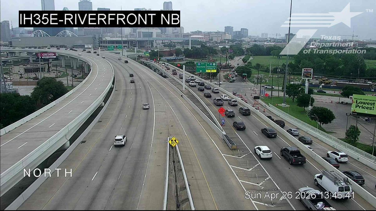 krldtraffic's tweet image. #OakCliff into #DowntownDallas: WB IH-30 @ IH-35E - backup from East 8th St. @KRLD  #KRLDTraffic  #1080KRLD  #trafficalert @TxDOTDallas