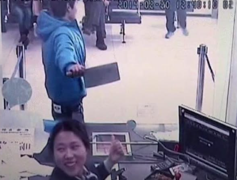 Shitpost 2077 tweet media