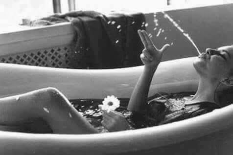 Miss_Management tweet media