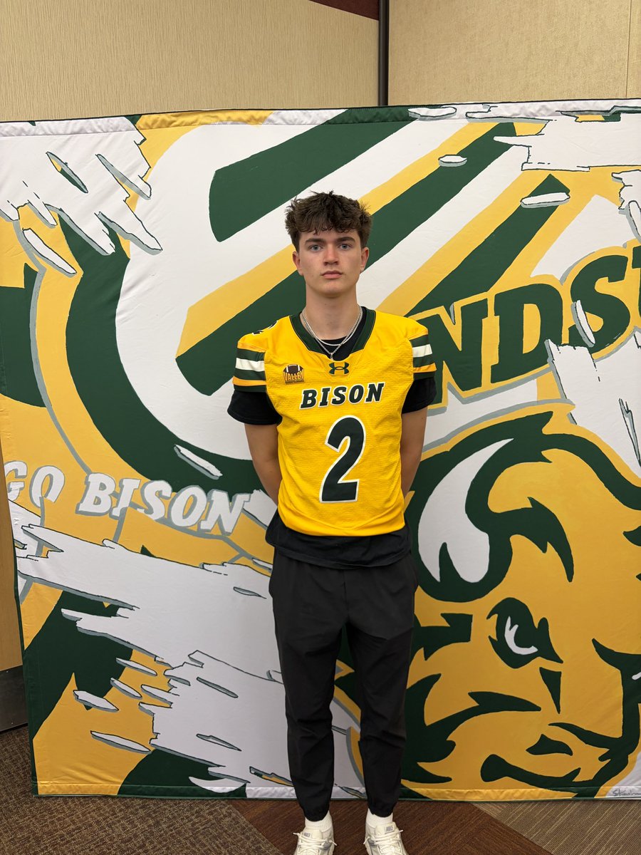 carson_deibele2's tweet photo. Thank you @NDSUfootball for the great junior day and @CoachGrantOlson for the invite, really enjoyed learning more about the program! https://t.co/wL4Rr0nyFC