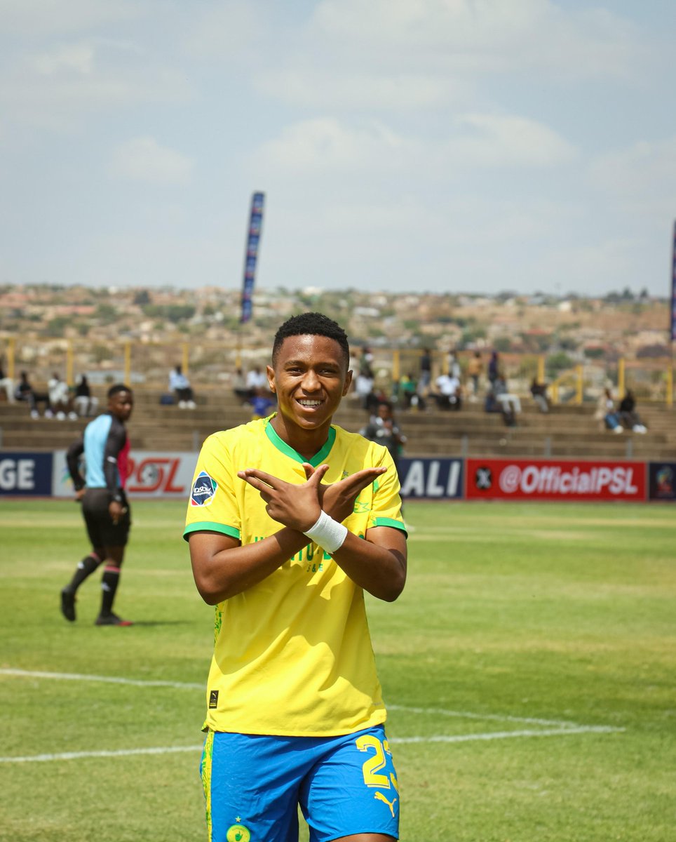 Faith R. Ntimbana || 💜 tweet media