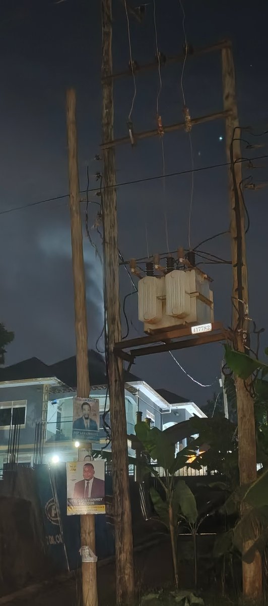daudikire's tweet photo. @UEDCLTD @UEDCLTD i've brought this to your attention over a period now this pole is on fire as you can clealy see. This Transformer is a time bomb. https://t.co/xF8nXkCquN