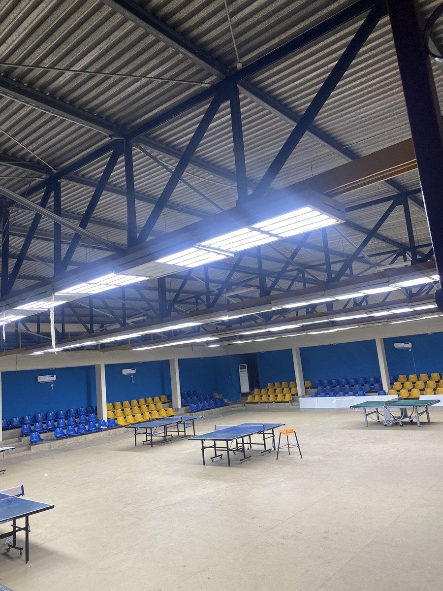 Everybody hates Dustin 𓃵 tweet media