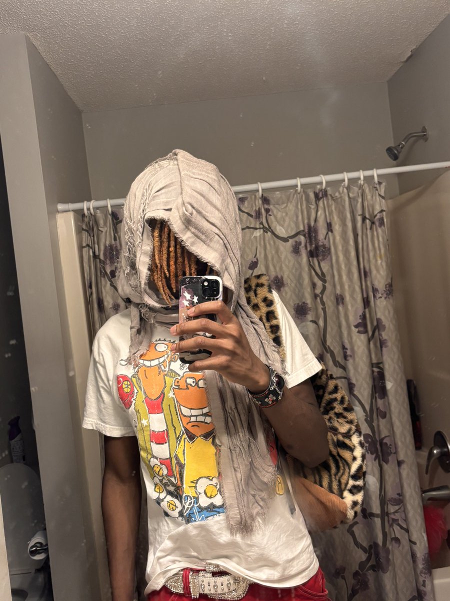 MPKSteezy's tweet photo. i nvr post my media anymore i 4get https://t.co/dgt0DkDoaK