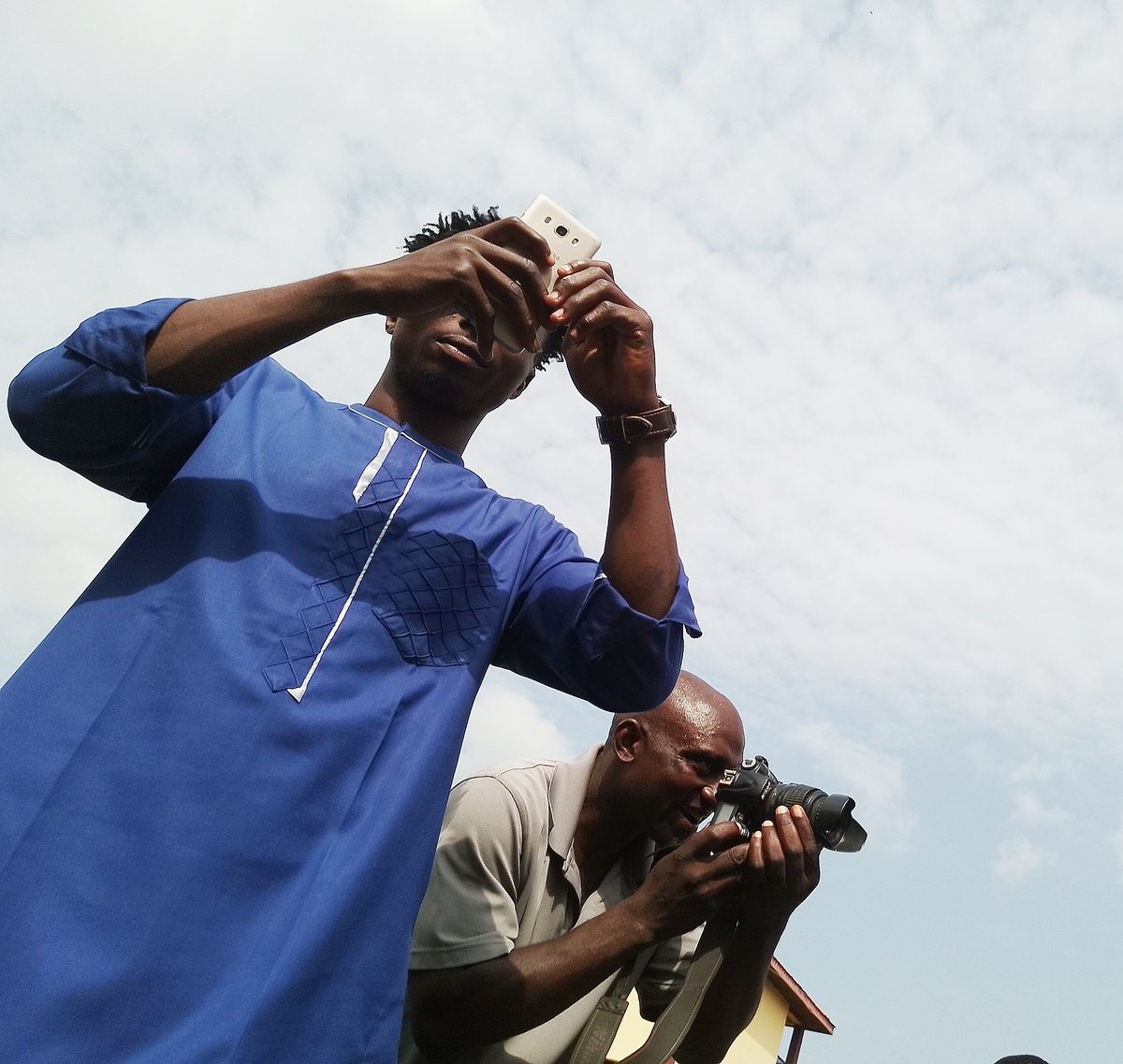 peterterd002's tweet image. The picture will be snapped just the way you pose. Therefore, it is your responsibility to change position and posture. 

Happy Sunday Brethren! 
Christ is Love. 

#Peterterd #AondoaseerPeterterd #happysunday #StayBlessed #staytuned