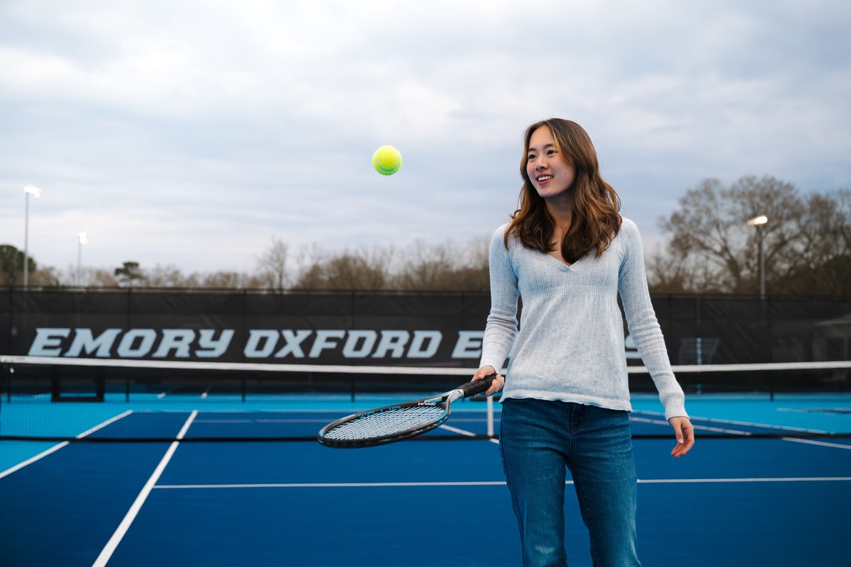EmoryUniversity's tweet image. As Campus Life’s social media manager @EmoryOxford, Sophie Fung 27Ox builds community through digital connection by shaping how students experience and engage with campus life.  ➡️ Meet Sophie: links.emory.edu/1sE #EmoryOxford #OxfordCollege #Emory #EmoryUniversity