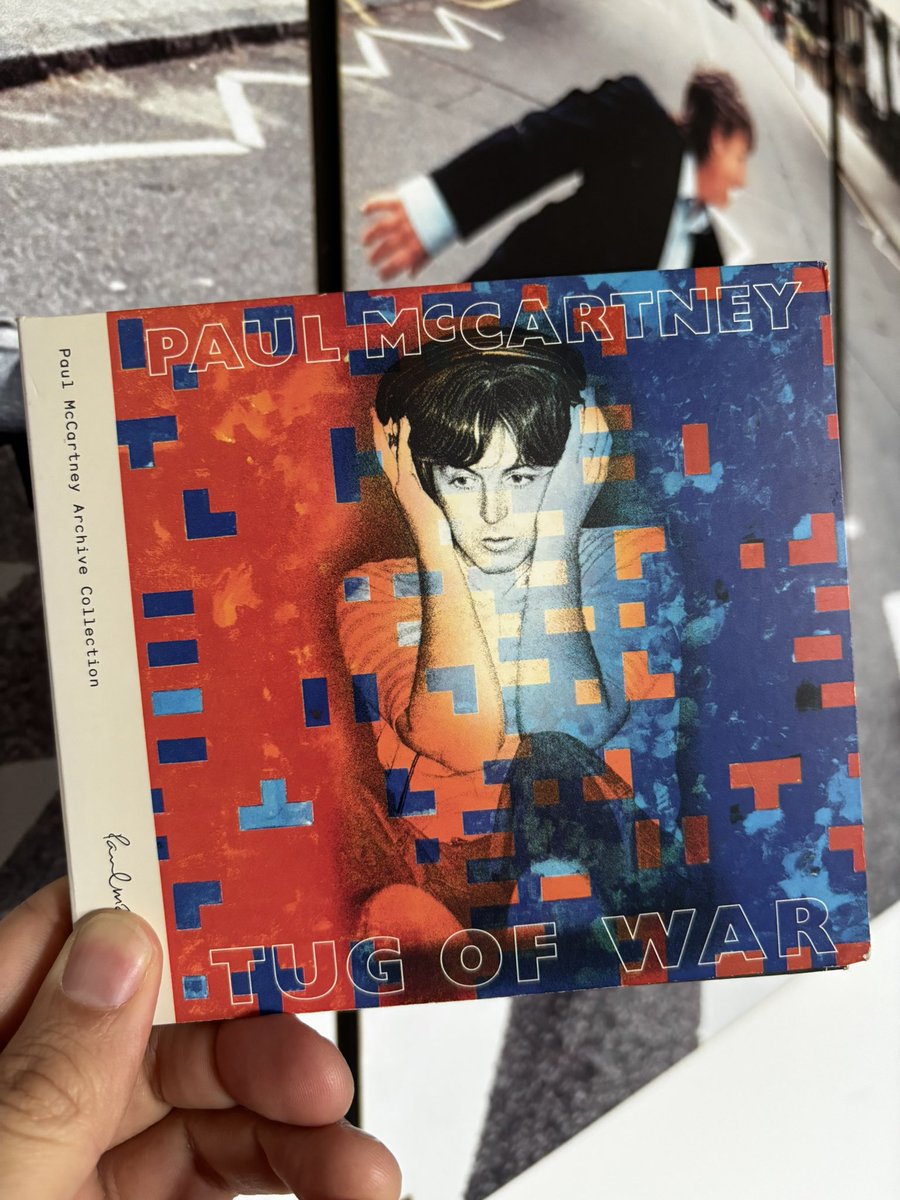 Calico Skies Radio | McCartney 👐🏻 tweet media