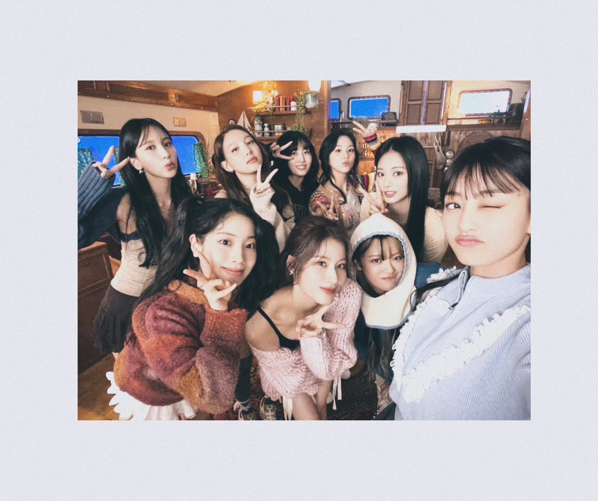 daily bangtwice selca tweet media