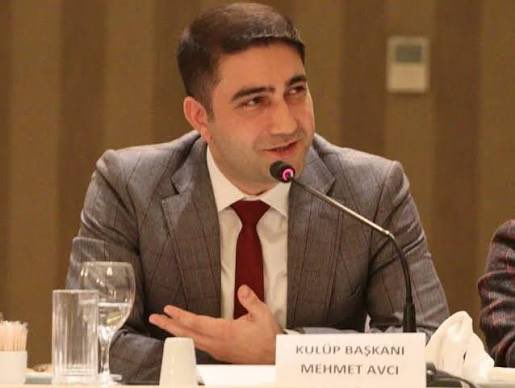 ESKİ BAŞKAN MEHMET AVCI BAŞKANLIĞA ADAY

"Vanspor’da 1 Haziran’da yapılacak olan Olağan Genel Kurul öncesi kulisler hareketlenmeye başladı. Kulübün eski başkanlarından Mehmet Avcı’nın, yapılacak olan bu kritik seçimlerde yeniden aday olarak yönetime talip olması bekleniyor."