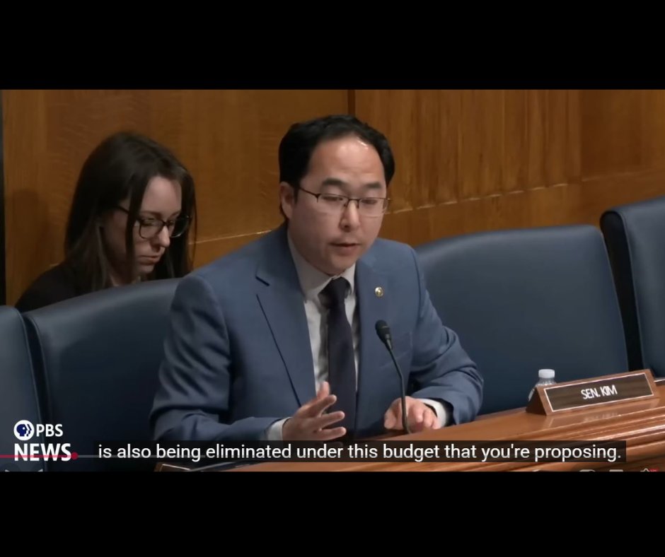 SPINALpedia's tweet image. Watch Sen. Kim confront RFK Jr. about HHS cuts to disability support programs, such as the Christopher and Dana Reeve Paralysis Resource Center.

spinalpedia.com/community/vide…

#HHS #medicaid #disabilityprograms