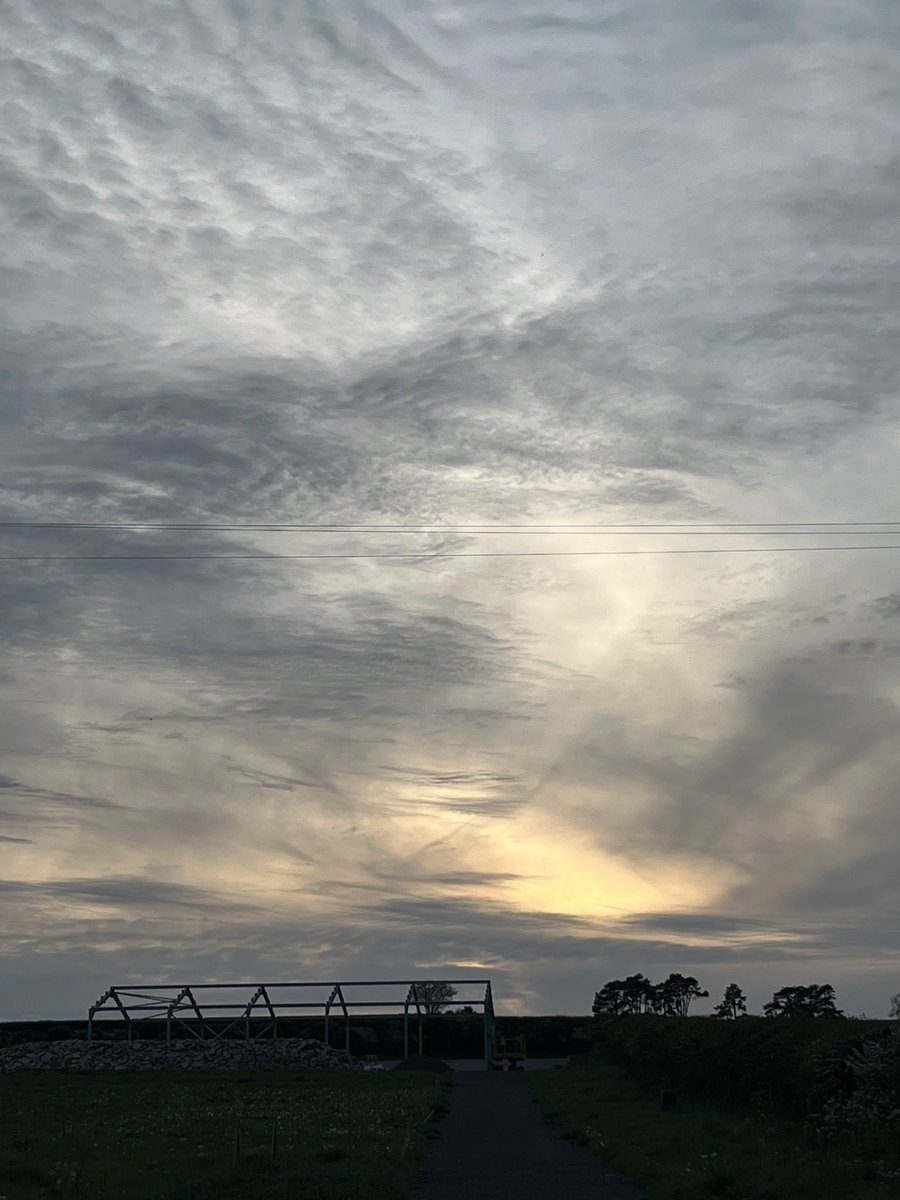 James Of LONDON🇮🇪 tweet media