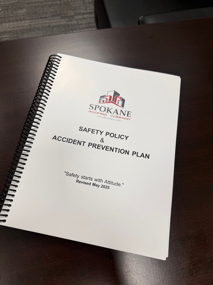 SpokaneRoofing's tweet image. Safety first always at Spokane Roofing!!!
#safetyfirst
#accidentpreventionplan
#commercialroofing