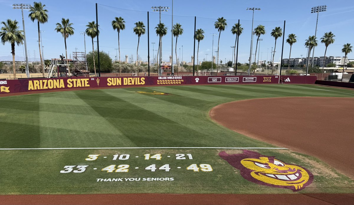 ASUGroundsCrew's tweet photo. Last home series of the season and celebrating the seniors for @ASUSoftball. Field looked and played great all season. 60 games in less than 3 months. https://t.co/5xEHXhvCsk