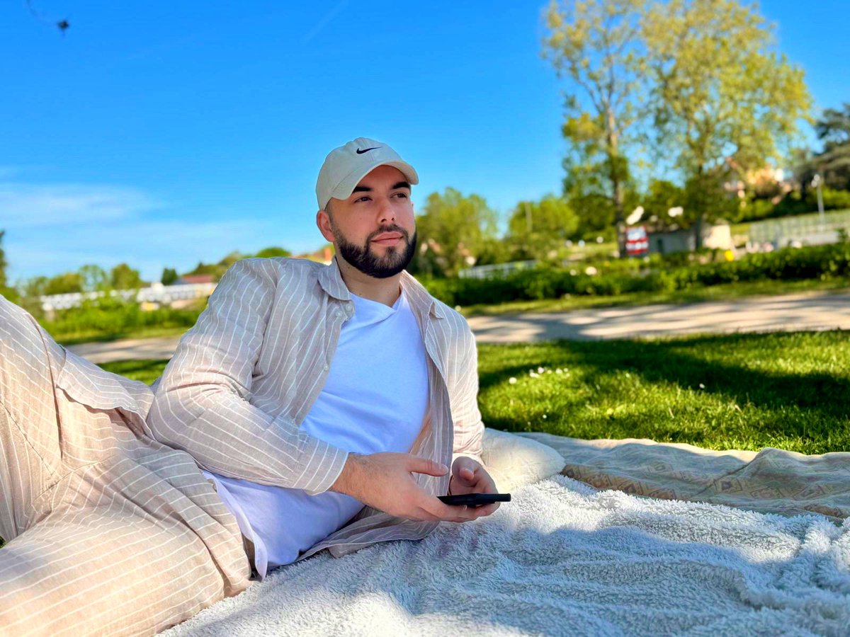 GstYou's tweet photo. ☀️ https://t.co/JeW69jV2db