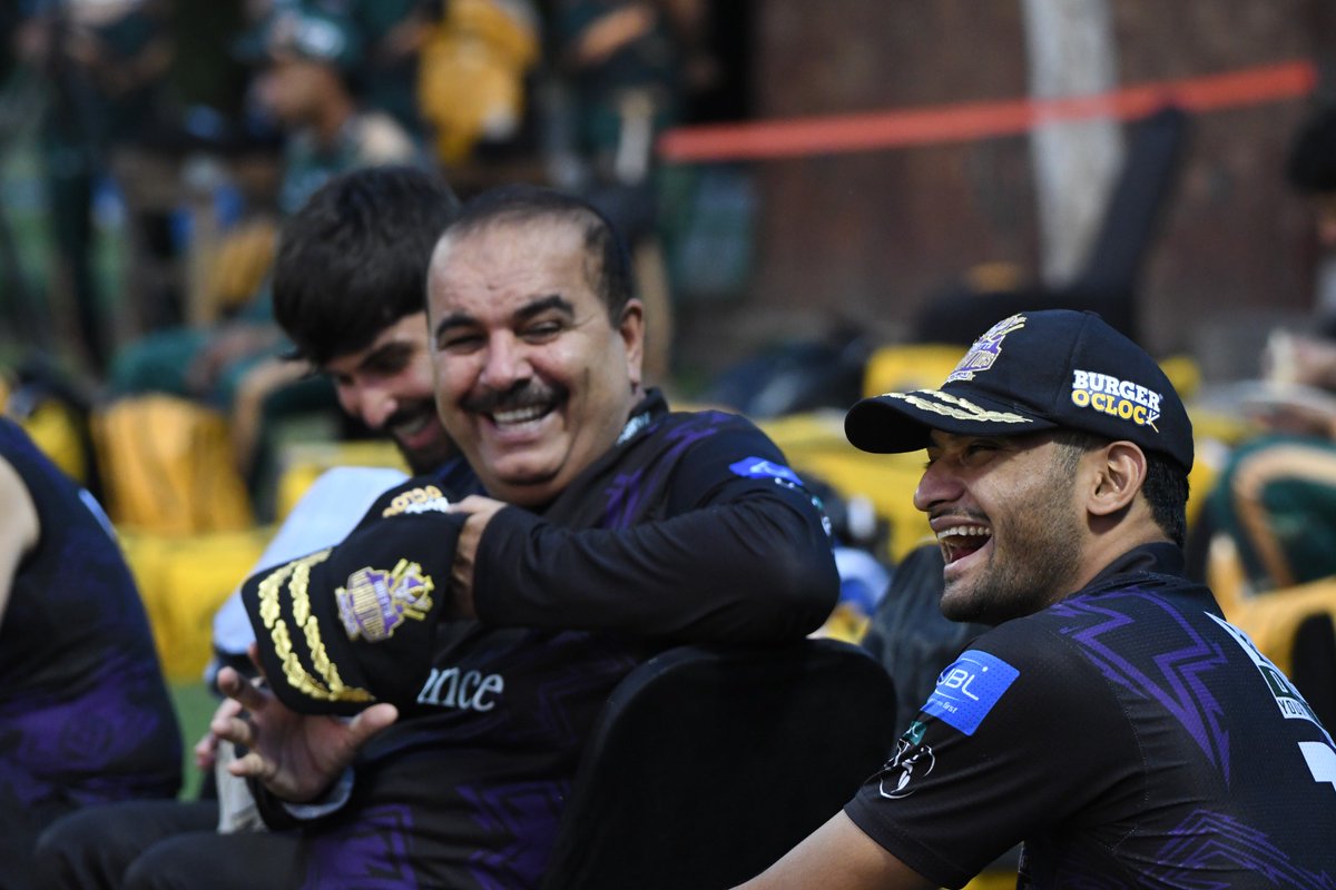 Azam KhanQGمیری پہچان پاکستان tweet media