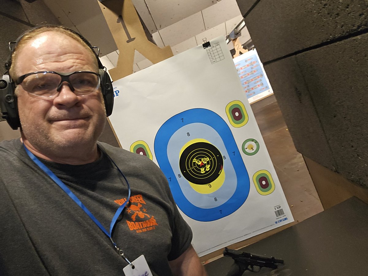 Glenn Jacobs tweet media