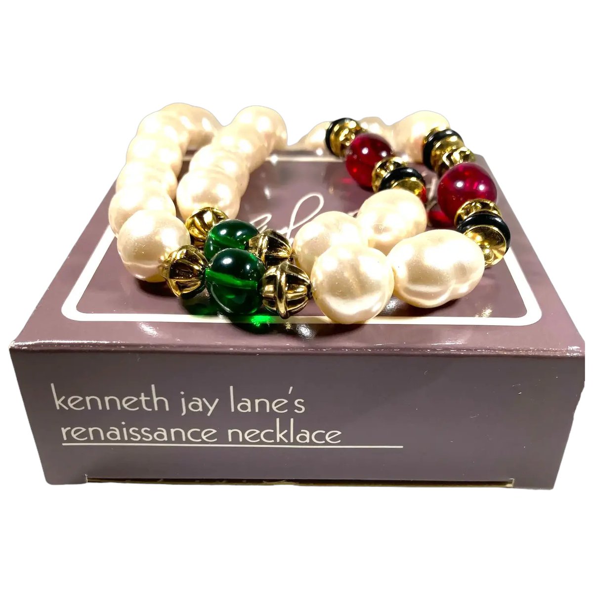 ClarasJewelry's tweet image. Kenneth Jay Lane Imitation Pearls Red Green Beaded Renaissance Necklace 1989 MIB
#rubylane #vintage #retro #necklace #designer #hautecouture #beads #pearls #vintagejewelry #giftideas #jewelryaddict  #vintagebeginshere rubylane.com/item/136230-E1…