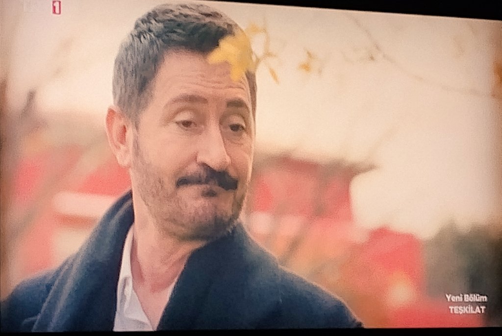 𝓑𝓾̈𝓼̧𝓻𝓪🖤 tweet media