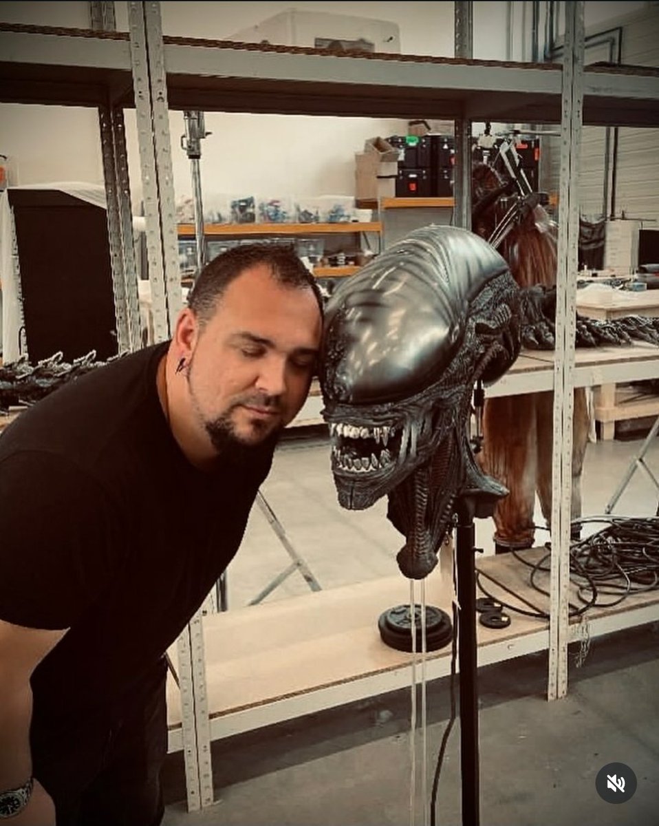 WeylandUplink's tweet image. Transmission incoming... "Two Sides of the Timeline: Dane Hallett reminisces about creatures he designed for #AlienCovenant &amp;amp; #AlienRomulus"

Dataset available at: weylanduplink.com/news/two-sides… #AlienDay #Xenomorph