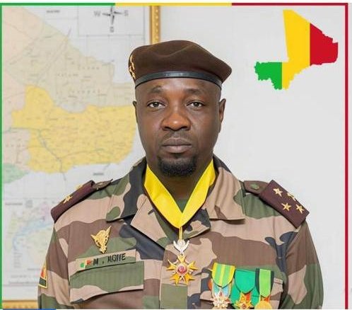 #MALI: Le Général #Modibo_KONÉ, patron de l'#ANSE (renseignement #malien), aussi a succombé à ses blessures cet après-midi du 26/04/2026 alors qu'il était en cours d'évacuation vers l'aéroport pour une prise en charge médicale d'urgence.

Un autre coup dur porté au cœur même de