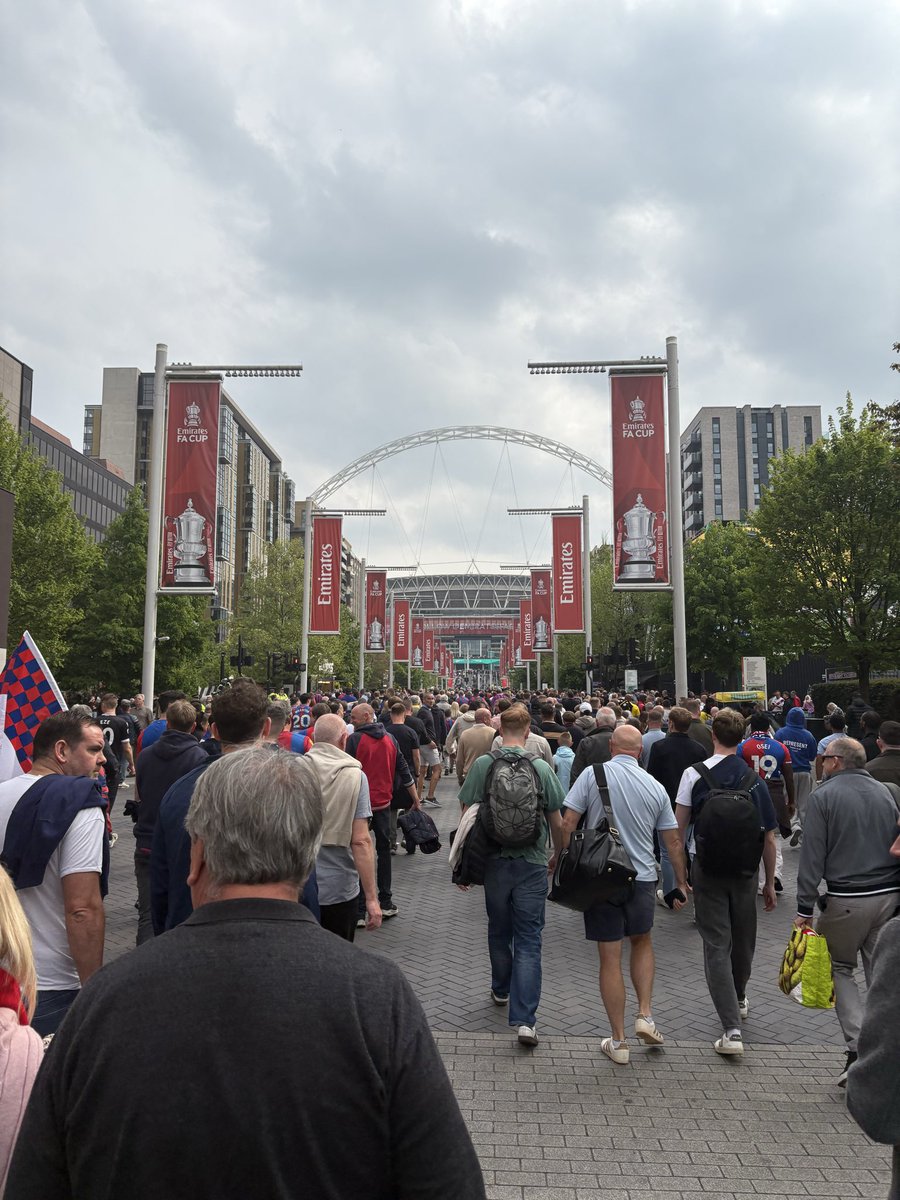 weez 🦁 tweet media