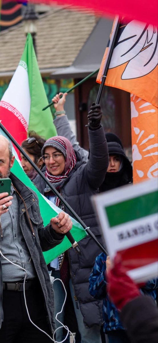 LuCiFeRuqdx's tweet image. These information are publicly available

Marjan Basharti Givi, daughter of Mohammad Kazem Basharti Givi (Associate Professor of Mechanical Engineering at the University of Tehran, deceased 1395/2016), currently resides in Canada.

Immigration Consultant and Supply Chain Planning