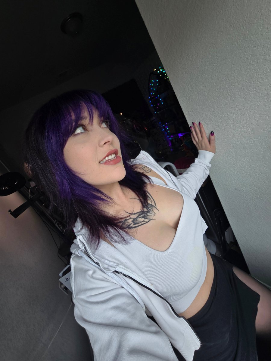 GHOST Manda 💜 tweet media