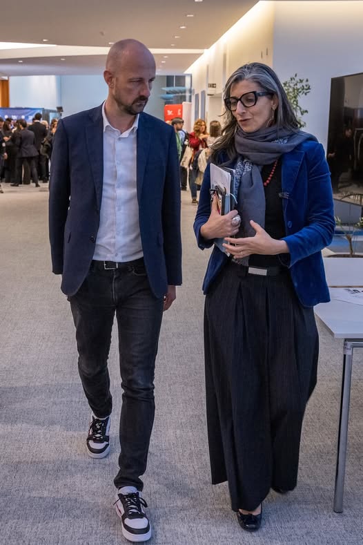 fari1722 tweet media