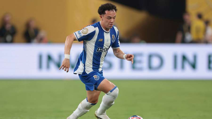 Pepê vs Estrela da Amadora

61 minutos
0 Golos/Assistências
0 Remates à Baliza
0 Cruzamentos Certos
2 Passes Para a Frente
0 Dribles Certos
12 Perdas de Posse
2/10 Duelos Ganhos
1 Oportunidade Criada (para o Estrela)

61 MINUTOS A MAIS 👑👑👑