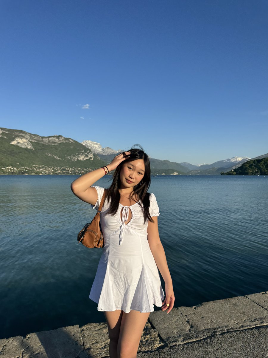 lisabby's tweet photo. its so pretty here holy fork https://t.co/cV8qDTUo1E