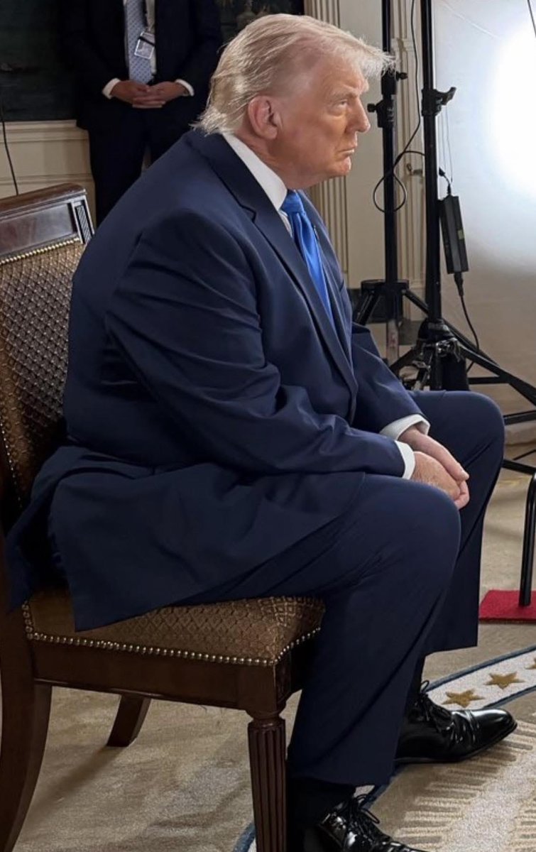 Not Your Average Liberal tweet media