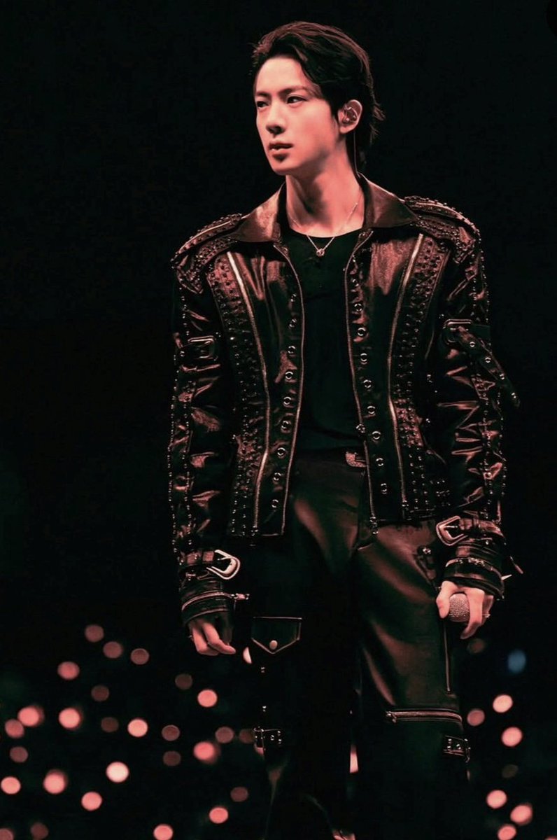 Jiniya1204's tweet image. Jin Jin Jin!
I Vote #Jin for #ArtistaMasculinoInternacionaldoAno at #SECAwards @secawards