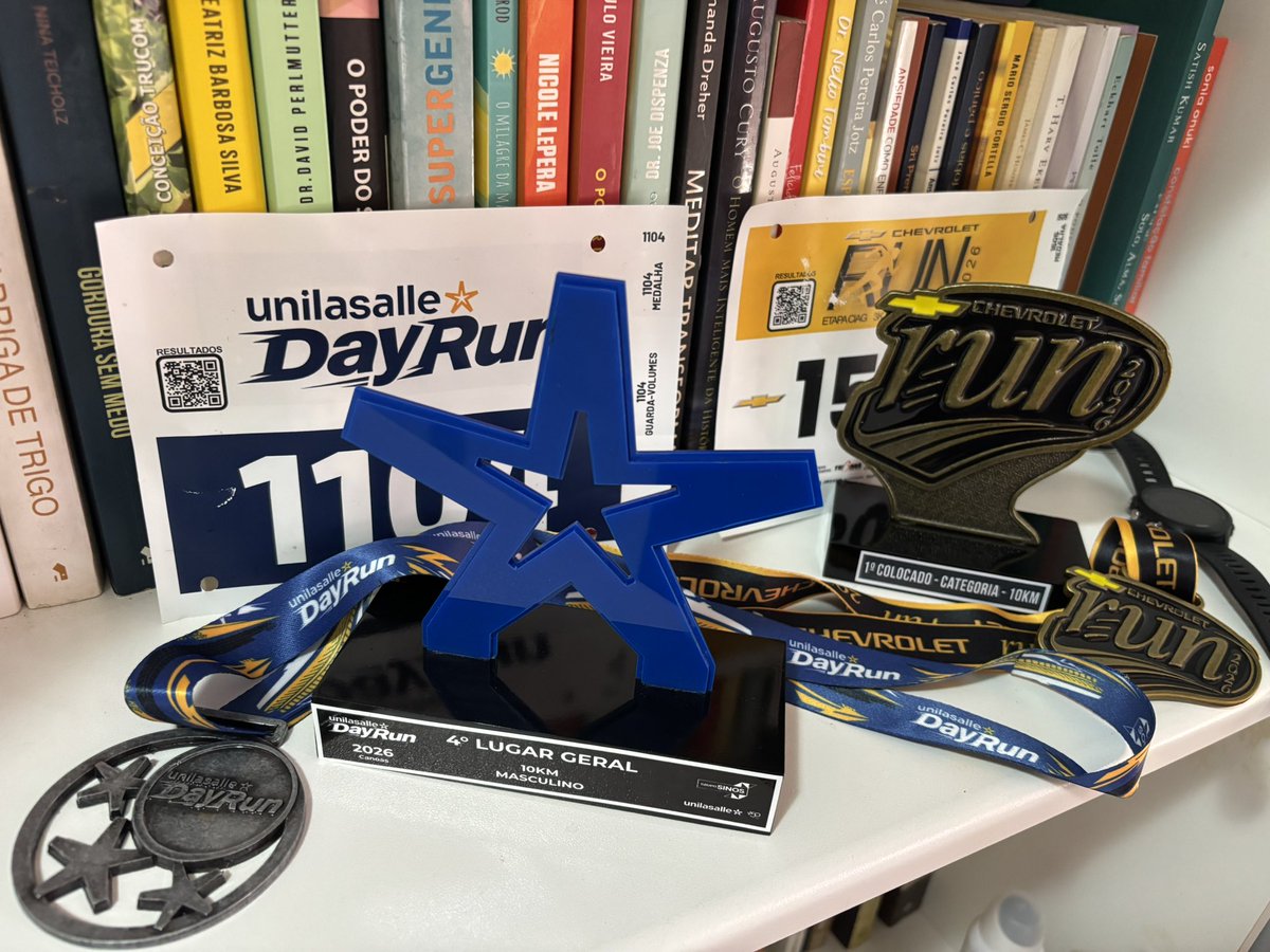 engpacheco's tweet photo. 🥇🏆de ontem (Chevrolet run) e de hoje (Unilasalle DayRun) https://t.co/mhp1KeQjEl