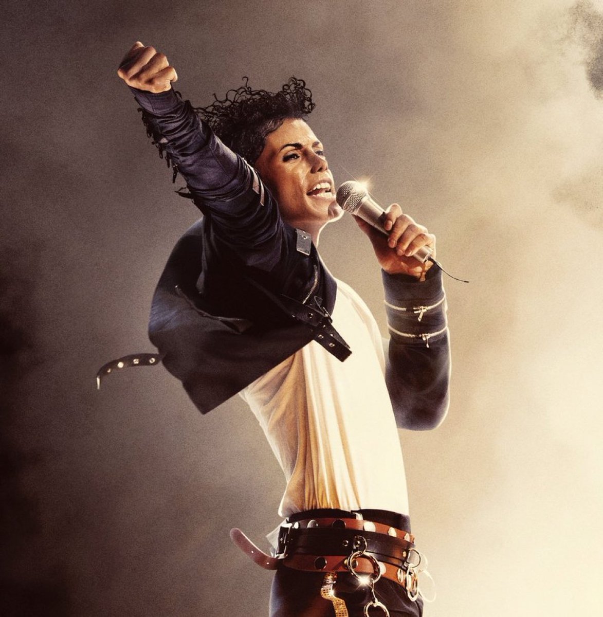 🇺🇸 | ‘MICHAEL’ ha recaudado $217.4M en todo el mundo en su estreno.

El mayor estreno de todos los tiempos para una biopic.