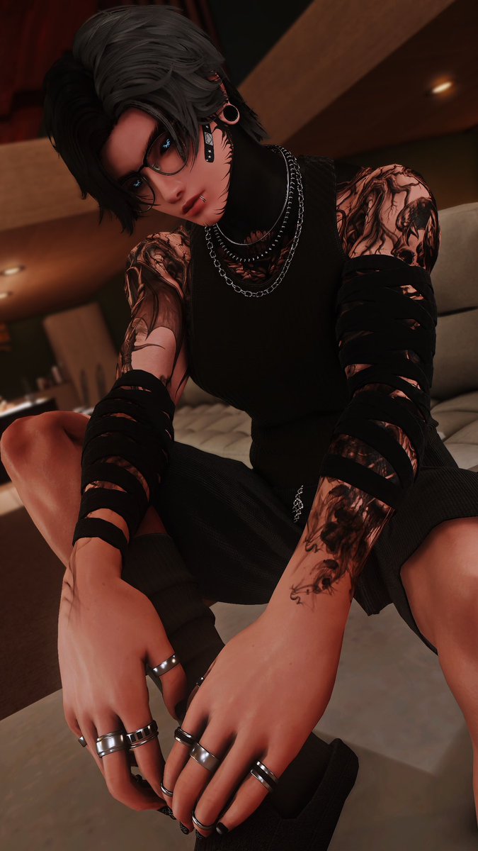 ronanisaderp's tweet photo. Something something idk, it’s Sunday. 🩶🖤

#gpose #GPOSERS https://t.co/MBwiX3EuPv