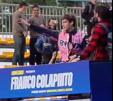 ParalyticsRP🐔 tweet media