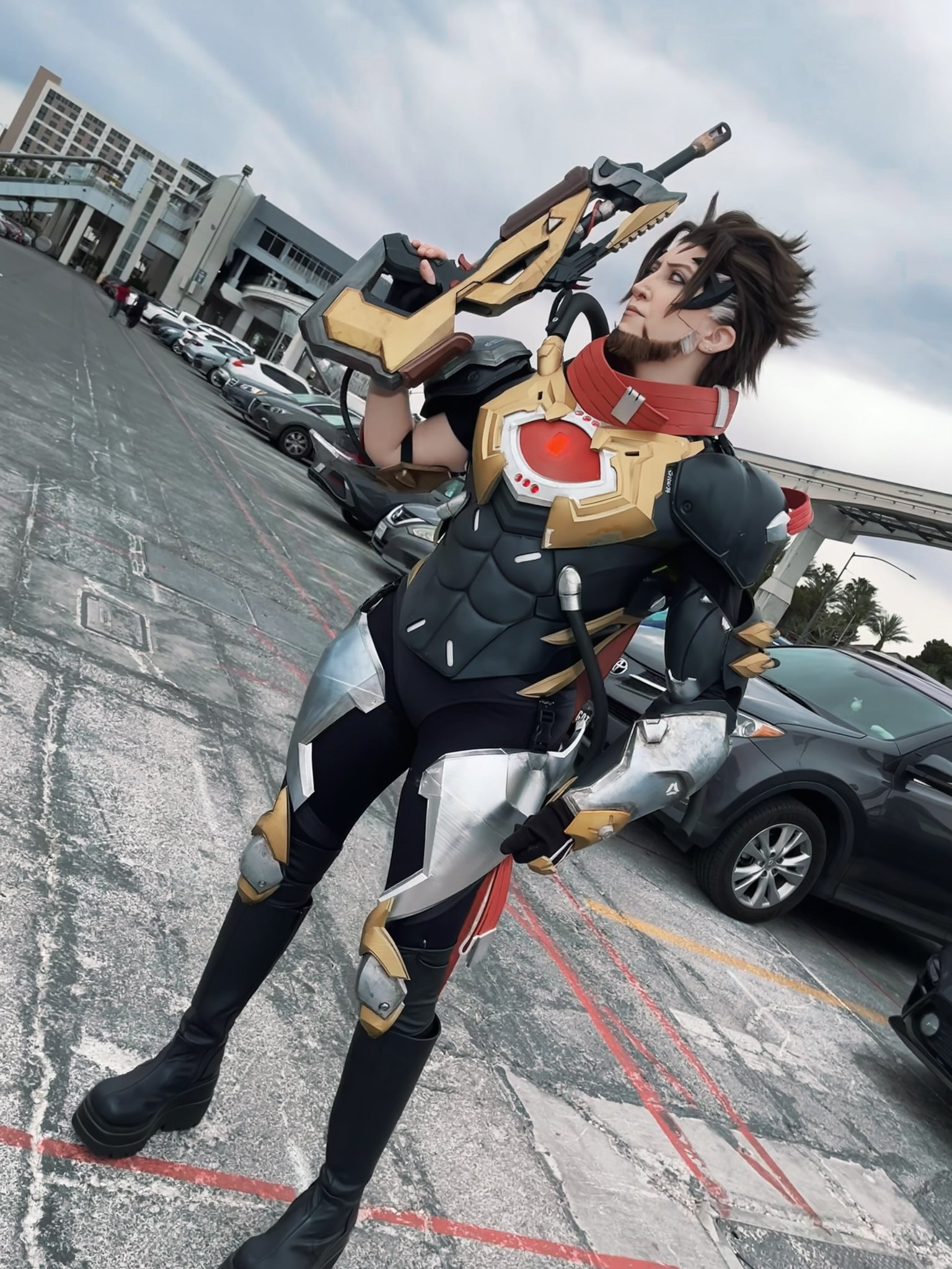 2 pic. Thanks for all the love on my Emre cosplay! 🫶 #overwatch #emre #emretwt https://t.co/jqKaHEr0uu