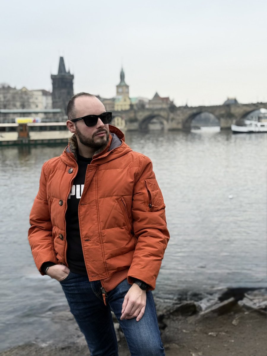 carmyrock's tweet image. #prague Vltava moldava river