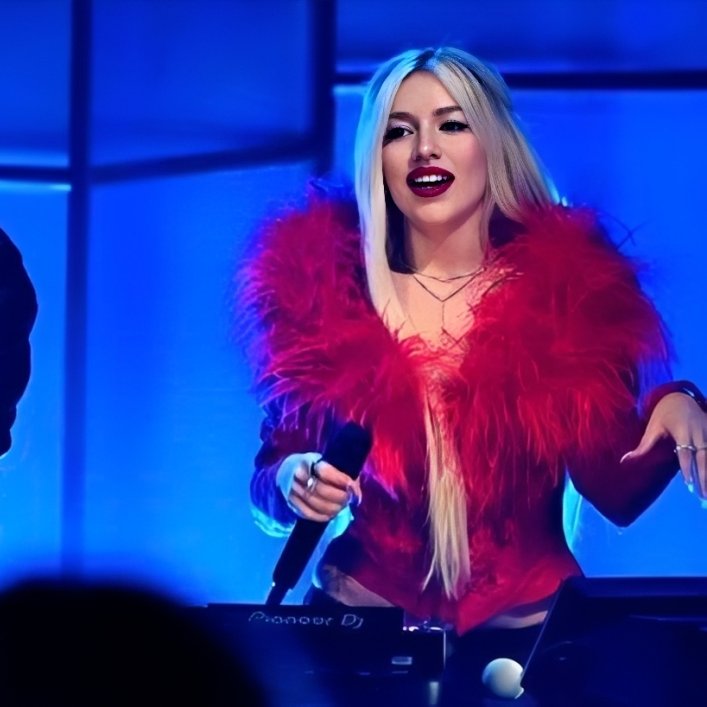 Info Ava Max tweet media