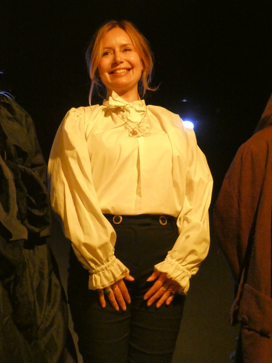 Stephanelive34's tweet image. Les Femmes Goldoni avec Céline Forest,  Marianne Chassagne-Berthier, Lou Defressigne A la Folie Théâtre Paris 26 avril 2026 #lesfemmesgoldoni #paristheatre #theatre #alafolietheatre