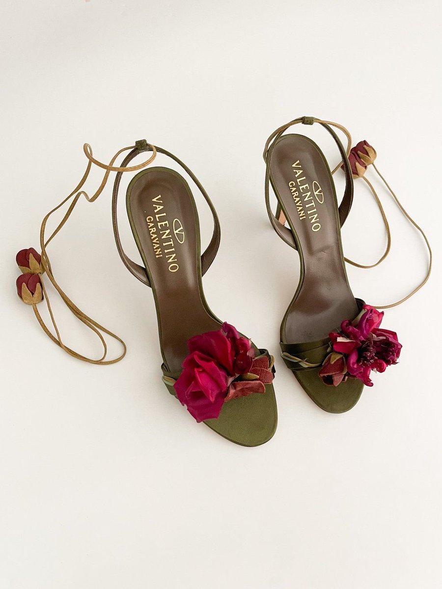 Boss Baby 🌚🌝 tweet media