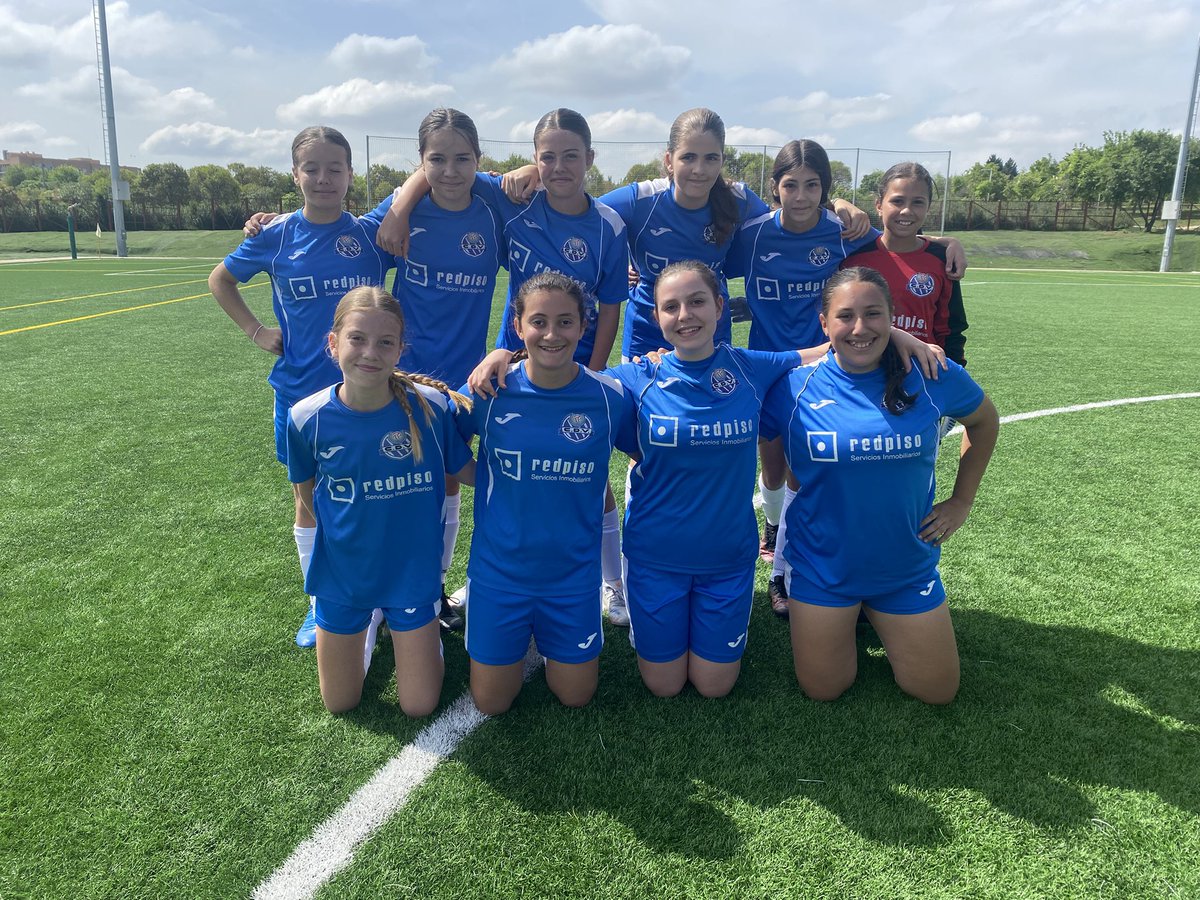 azuvm_'s tweet photo. Infantil femenino

✅Salida de balón
❌No encajar de córner

Derrota con sabor a victoria en un gran partido del equipo. Fuimos de más a menos, supimos aguantar pese a las adversidades, tres puntos que se quedan en el aire. 

@CDVicalvaro https://t.co/0yfbeAhisb