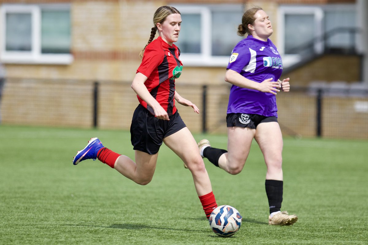 mr_bikesalot's tweet photo. @TownCirencester v @ Downend ladies A convincing 4-1 victory at the last home game of the season today. Photos only available free for 3 days, We transfer wanting to charge and I don’t want to.#keepitfree Share away. https://t.co/amgHgnCMCf https://t.co/PA0AKekx5L