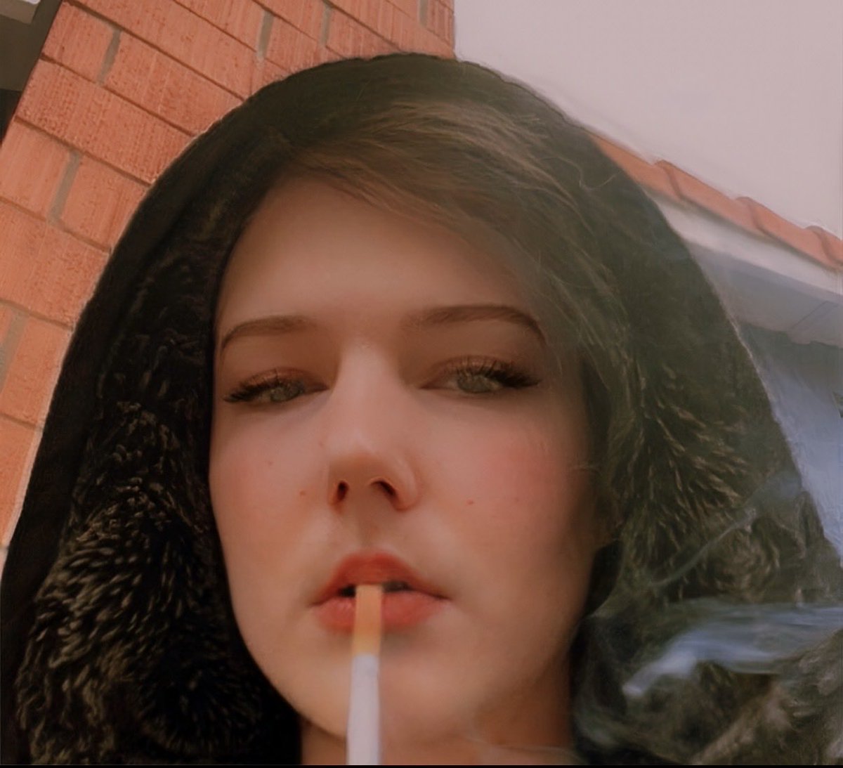 EcstaticFemboy's tweet photo. Smoking fetish anyone? 🥵 https://t.co/bnGk7tRovK