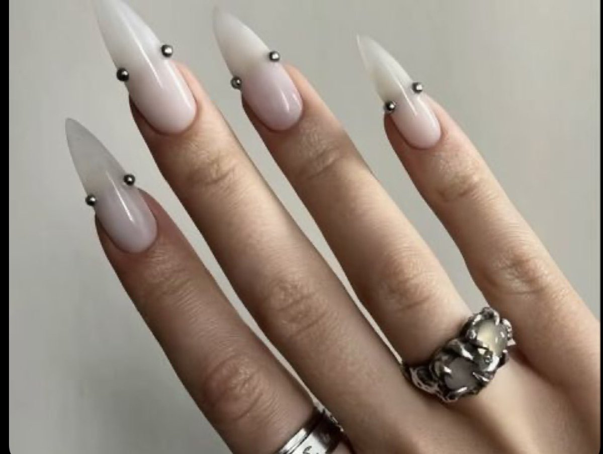 KitKat 🪷 tweet media