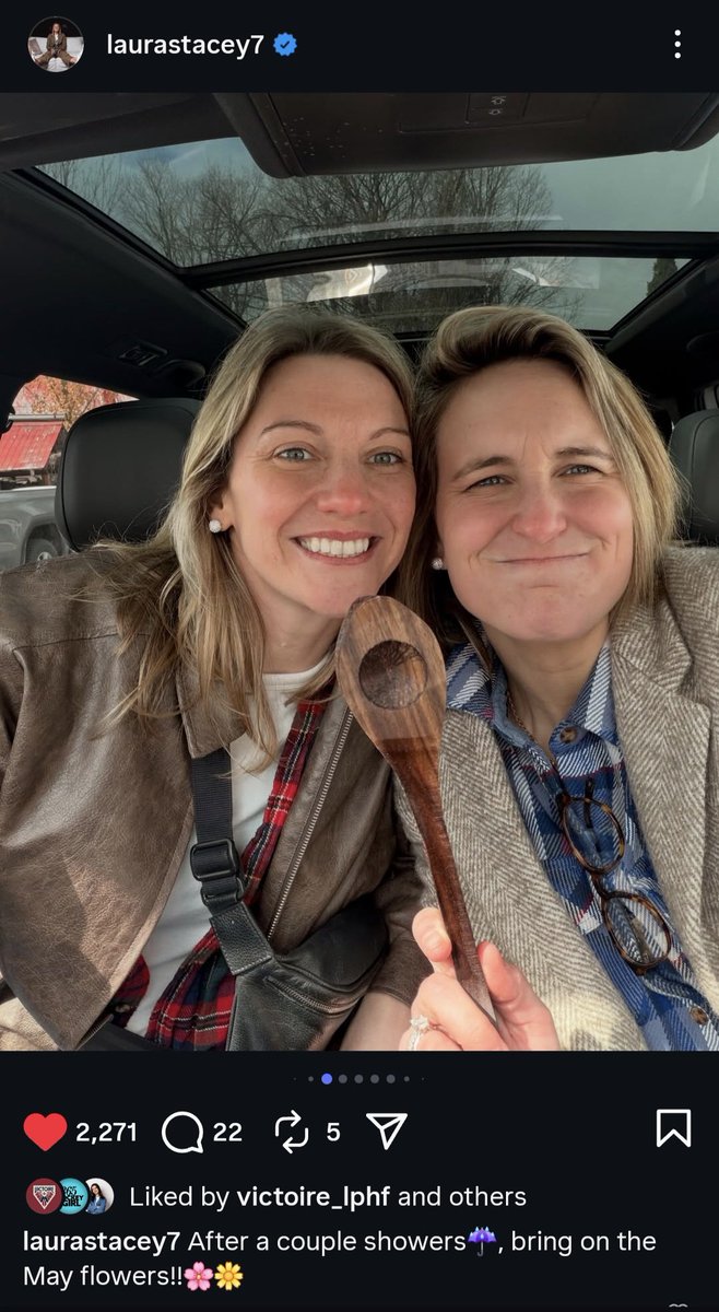 x - jenny 🍉 tweet media